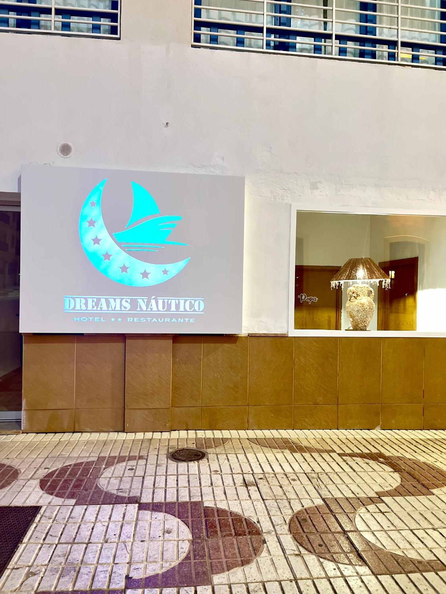 Hostal Playa Dreams Nautico Adults การ์รูคา ภายนอก รูปภาพ
